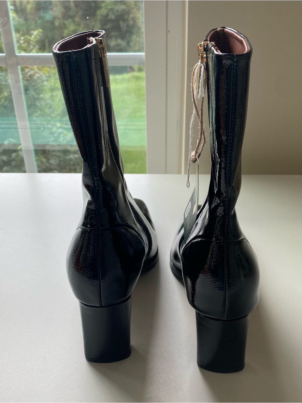 New $399 Bared Kingfisher Black Crinkled Patent Leather Heeled Boots Size Eu 39 — image 7 of 8